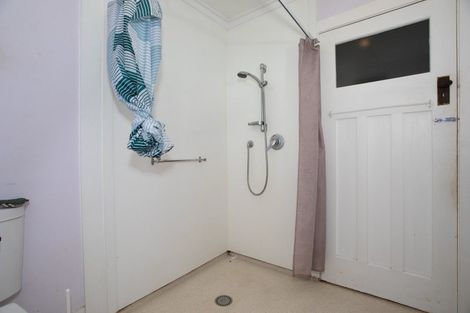 Photo of property in 42 Stewart Street, Marton, 4710