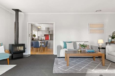 Photo of property in 57 Hamilton Road, Cambridge, 3434