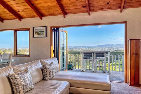 Photo of property in 236 Don Buck Road, Massey, Auckland, 0614