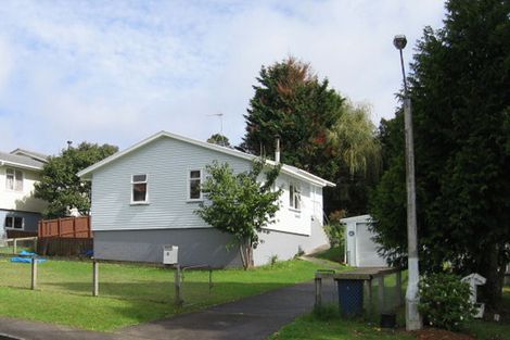 Photo of property in 5 Reinga Place, Massey, Auckland, 0614