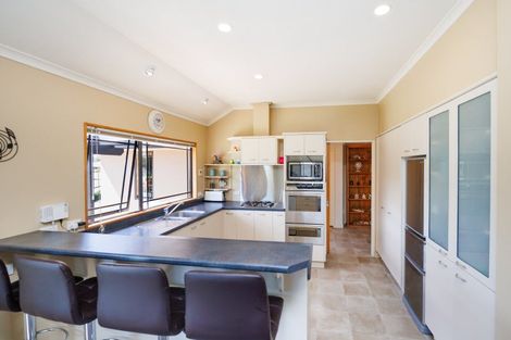 Photo of property in 24 Ursula Drive, Feilding, 4702