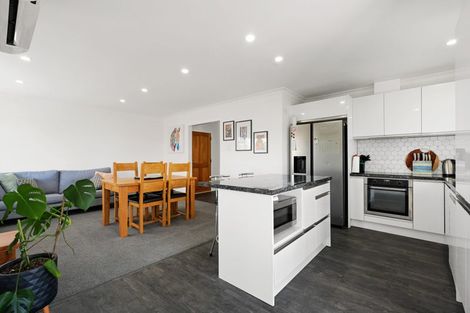 Photo of property in 59 Alfred Street, Fairfield, Hamilton, 3214