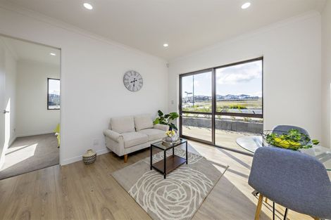 Photo of property in 57 Hikuawa Road, Flat Bush, Auckland, 2019