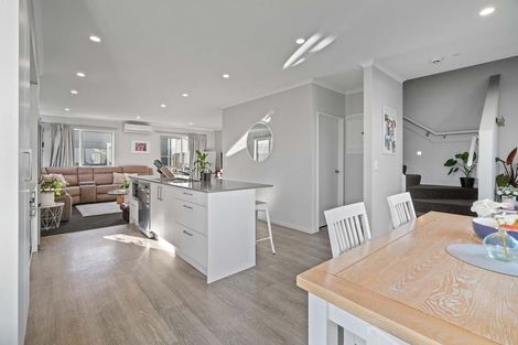 Photo of property in 52 Tippet Crescent, Wigram, Christchurch, 8025