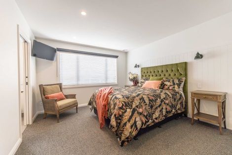 Photo of property in 35 Ashford Avenue, Hokowhitu, Palmerston North, 4410