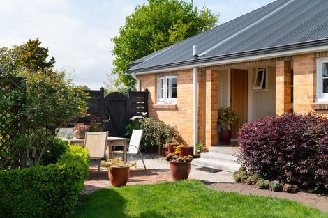 Photo of property in 41 Ingleton Terrace, Fairfield, Hamilton, 3214