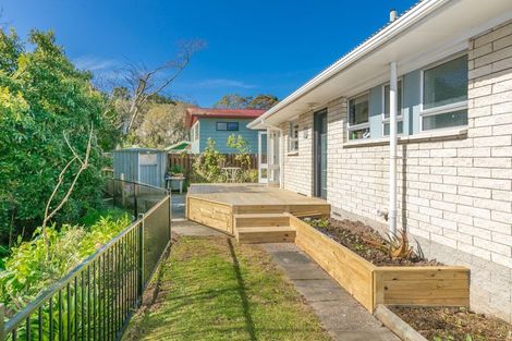 Photo of property in 21 Brookbank Place, Glenview, Hamilton, 3206