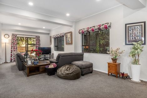 Photo of property in 72 Leeward Drive, Whitby, Porirua, 5024