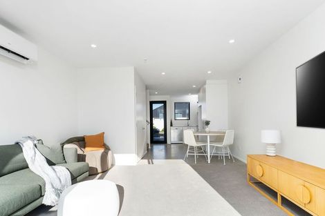 Photo of property in 9 Malaga Crescent, Harewood, Christchurch, 8051