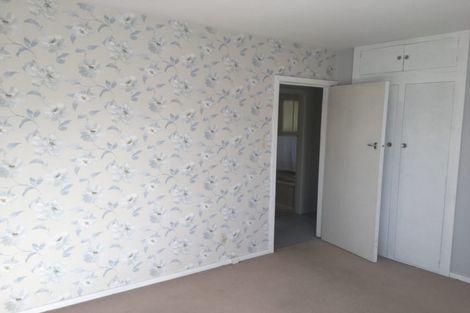 Photo of property in 4 Dunstan Crescent, Hornby, Christchurch, 8042