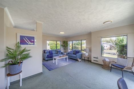 Photo of property in 3 Beaufort Place, Taradale, Napier, 4112