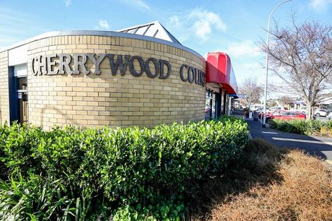 Photo of property in 13 Tupaea Place, Otumoetai, Tauranga, 3110