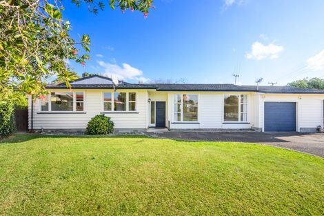 Photo of property in 28 Buick Crescent, Awapuni, Palmerston North, 4412