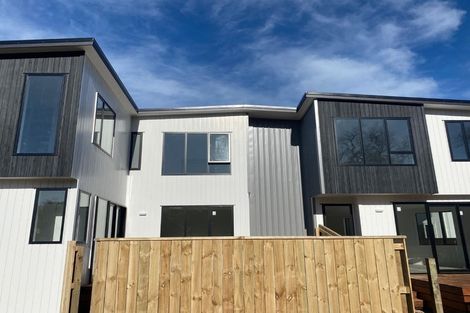 Photo of property in 30 Collins Avenue, Tawa, Wellington, 5028