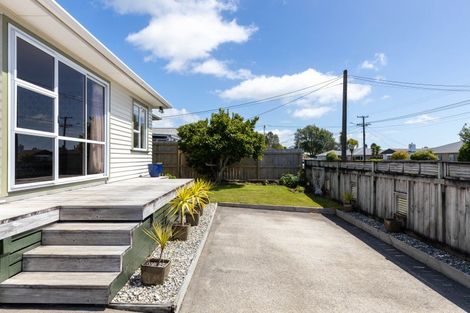 Photo of property in 305 Frankley Road, Ferndale, New Plymouth, 4310