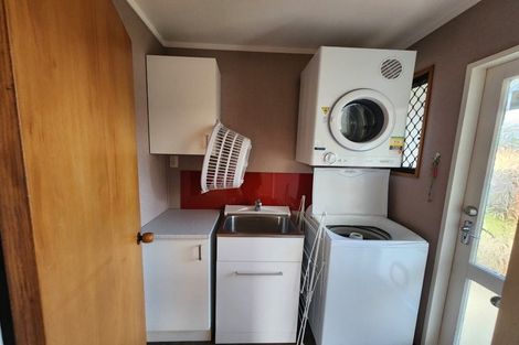 Photo of property in 10b Taurus Place, Kawaha Point, Rotorua, 3010