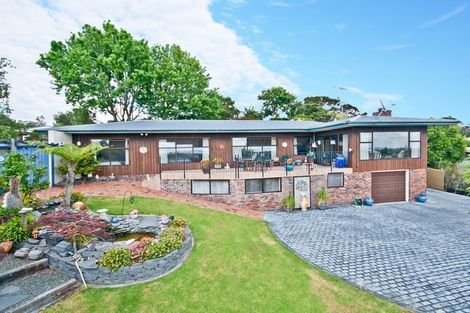 Photo of property in 209 Golf Road, Titirangi, Auckland, 0604