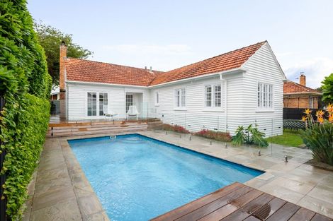 Photo of property in 24 Clifton Road, Hamilton Central, Hamilton, 3204