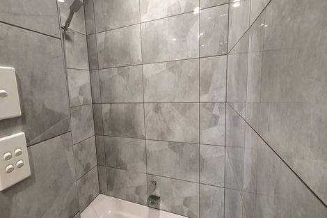 Photo of property in 70 Chamberlain Road, Karori, Wellington, 6012