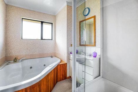 Photo of property in 2 Feary Crescent, Takaka, 7110