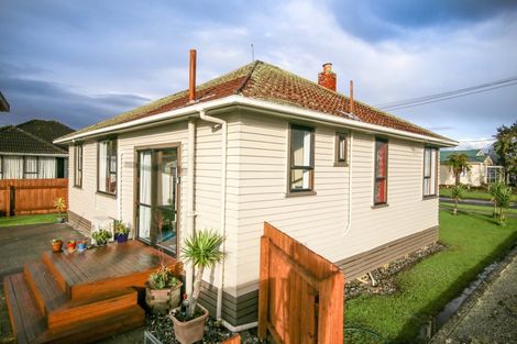 Photo of property in 1 Webb Street, Westport, 7825