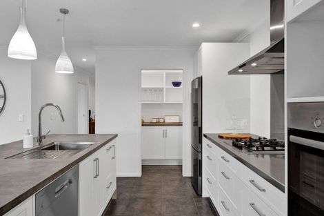 Photo of property in 69 Wilson Street, Hawera, 4610