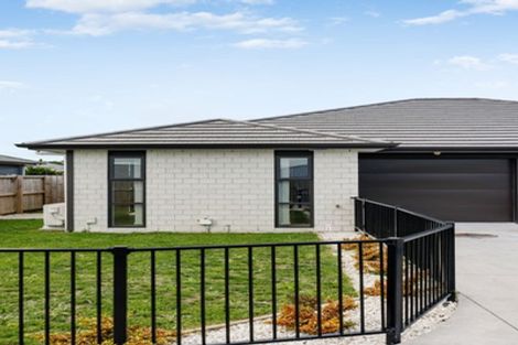Photo of property in 27u3 Norman Street, Nawton, Hamilton, 3200