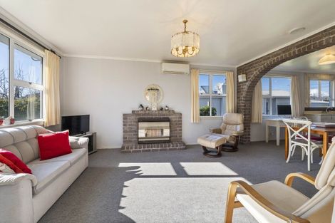 Photo of property in 8 Buckland Place, Spotswood, New Plymouth, 4310