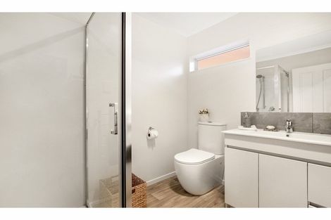 Photo of property in 72a Henwood Road, Mangere East, Auckland, 2024