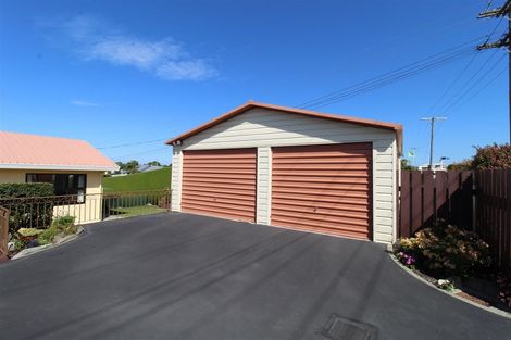 Photo of property in 20 Magdala Street, Kakanui, Oamaru, 9495