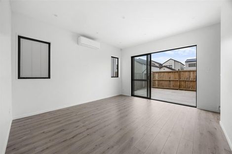 Photo of property in 67 Kairakau Street, Papakura, 2110