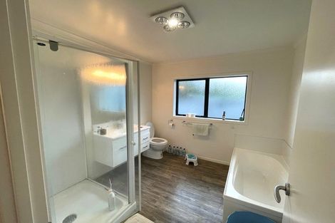 Photo of property in 4 Meade Place, Bell Block, New Plymouth, 4312