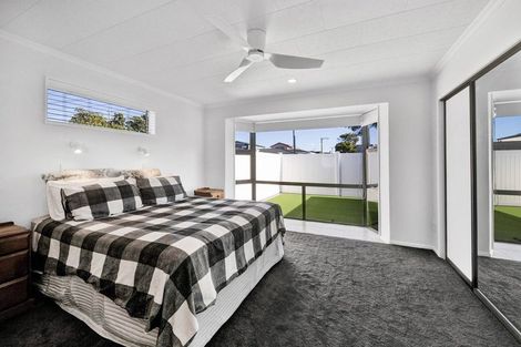 Photo of property in 1/27 Whiteley Street, Moturoa, New Plymouth, 4310