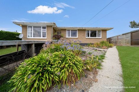 Photo of property in 3 George Street, Clinton, 9534
