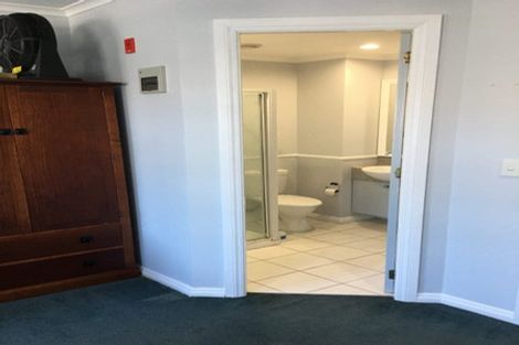 Photo of property in Quest/richard Pearse Apartment, 219u8a Willis Street, Te Aro, Wellington, 6011