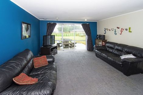 Photo of property in 476 High Street South, Carterton, 5713