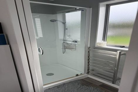 Photo of property in 52 Tarawera Road, Johnsonville, Wellington, 6037