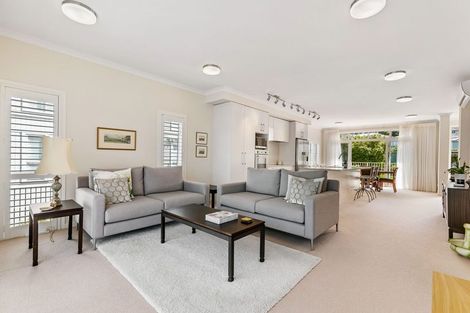 Photo of property in 134 Landmark Terrace, Orewa, 0931