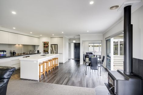 Photo of property in 17 Waitaki Way, Poraiti, Napier, 4112