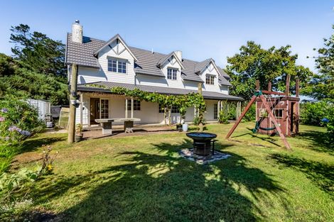 Photo of property in 427 Mataro Road, Onaero, Urenui, 4375