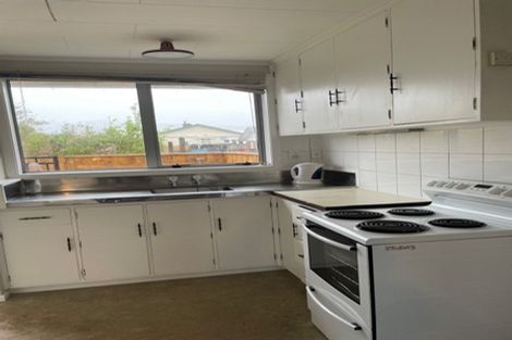 Photo of property in 8f2- Liverpool Street, Trentham, Upper Hutt, 5018