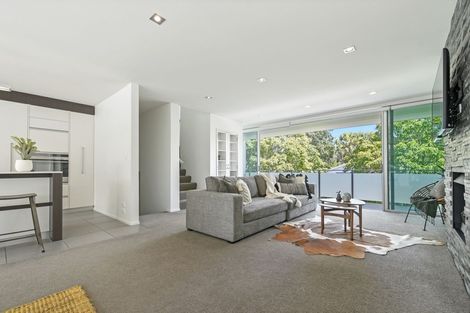 Photo of property in 1u2 Riro Street, Hamilton East, Hamilton, 3216