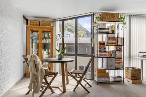 Photo of property in 40 Maunganui Road, Mount Maunganui, 3116