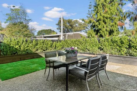 Photo of property in 2/113 Nile Road, Milford, Auckland, 0620