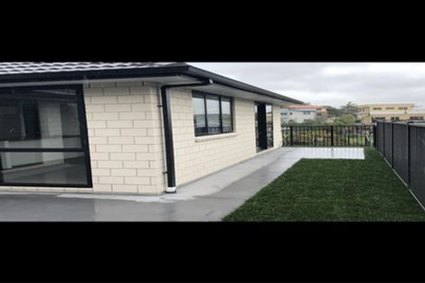 Photo of property in 7 Albatross Lane, Welcome Bay, Tauranga, 3112