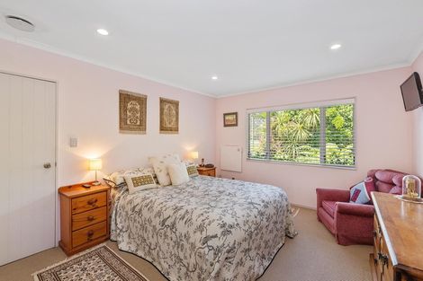 Photo of property in 44 Cutler Street, New Lynn, Auckland, 0600