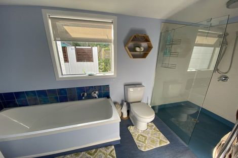 Photo of property in 16 Makorori Beach Road, Makorori, Gisborne, 4073