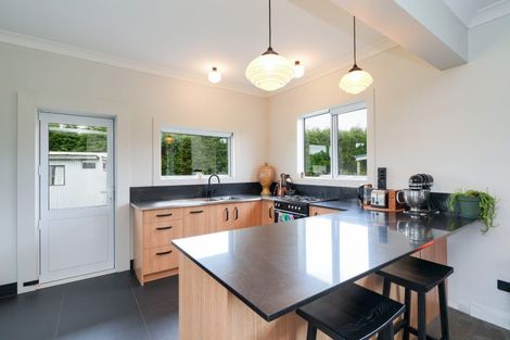 Photo of property in 193 Mason Road, Seaward Bush, Invercargill, 9871