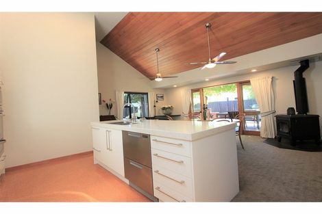 Photo of property in 25a Eltham Road, Blenheim, 7201