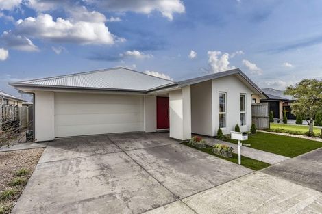 Photo of property in 11 Hayson Drive, Kaiapoi, 7630